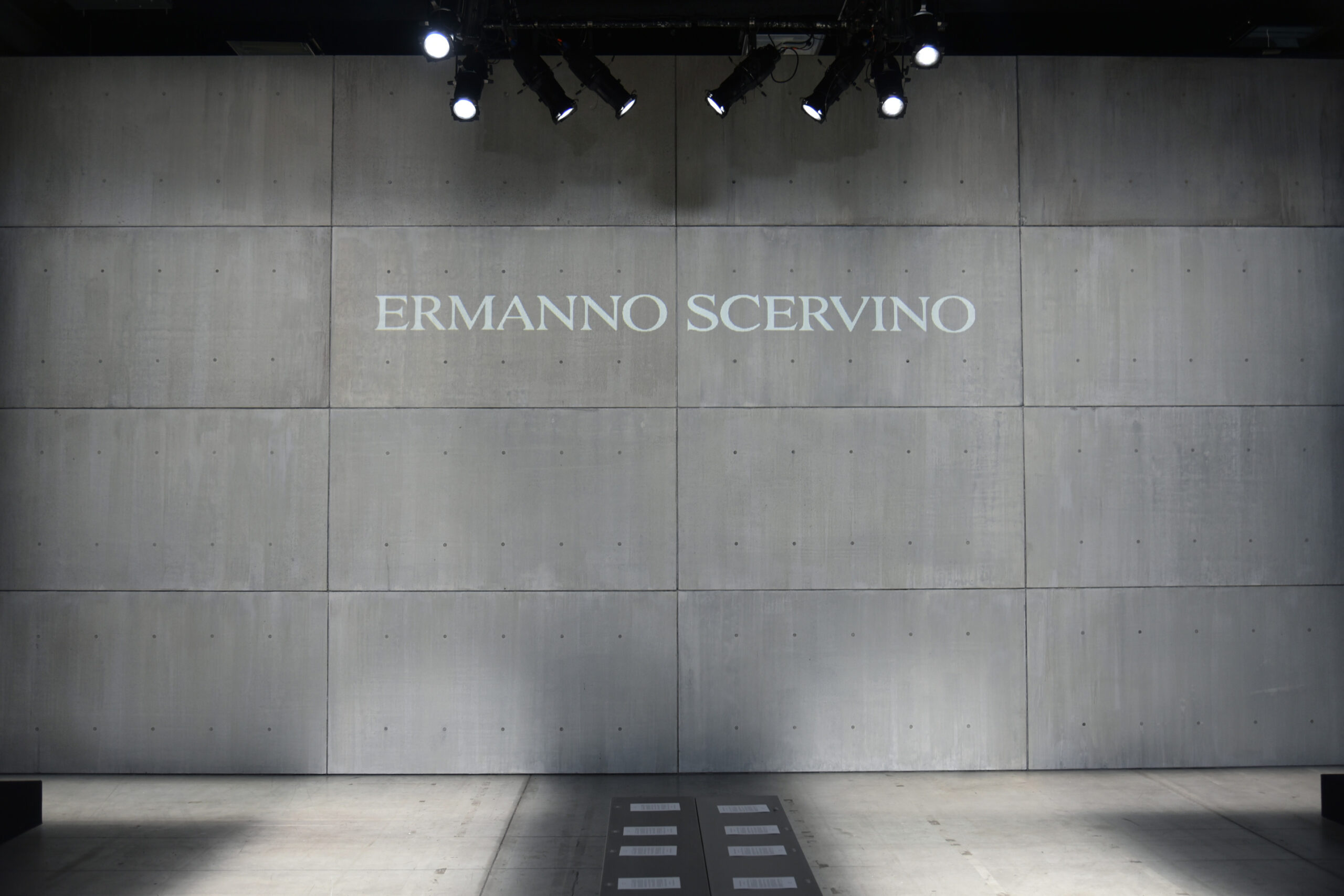 ERMANNO-SCERVINO-FW26-04